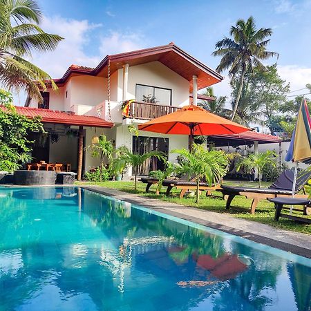 Villa 26 Уелигама Екстериор снимка